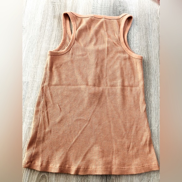 Dex Tank Top - Picture 2 of 4